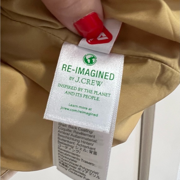 J. Crew Signature Puffer Vest in Cream - Size Small - Picture 8 of 14